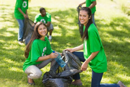 Commercial garbage collection in Roehampton for office waste