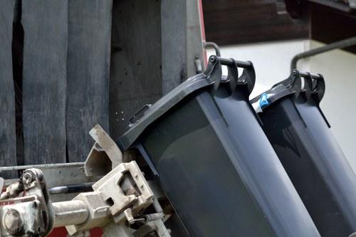 Professional rubbish clearance for a tidy Roehampton property