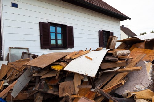 Commercial waste clearance and recycling in Roehampton
